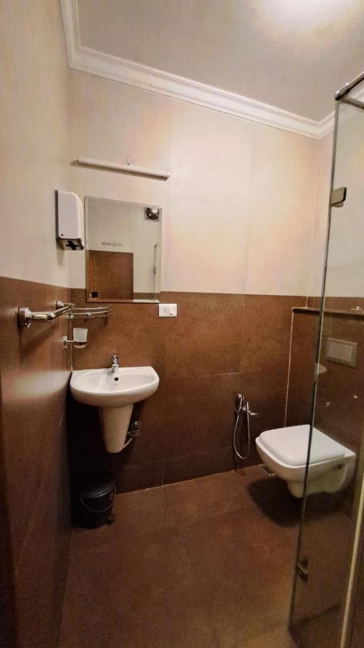Hotel Sn Муннар Екстер'єр фото
